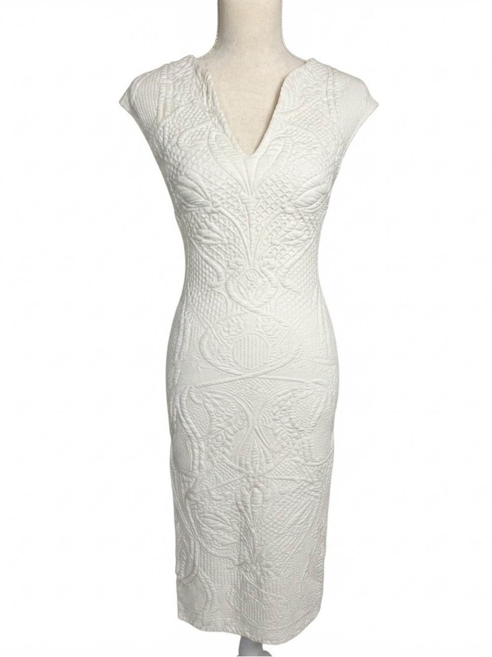 Ted Baker London Textured Bodycon Dress - White - Size 1 (Small) - Like New